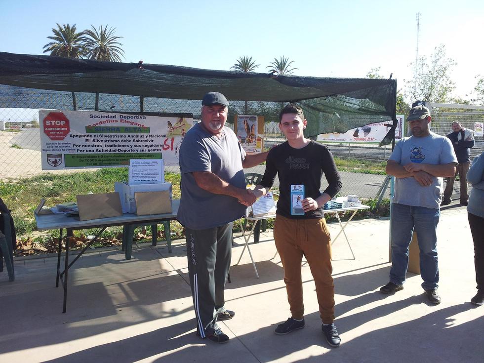 ganadores 10 Yonatan Hermanocohete.JPG