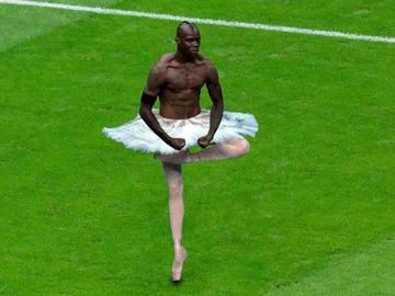 bailarina negra.jpg